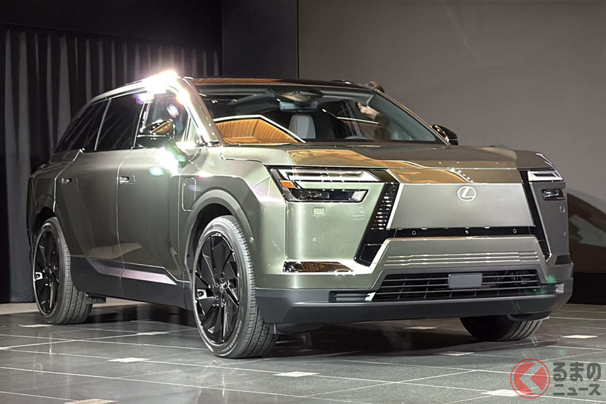 レクサス新型「TZ」世界初公開! BEV初の3列SUV、リサイクル素材採用も バッテリー2種設定 日本は26年冬発売へ(くるまのニュース)