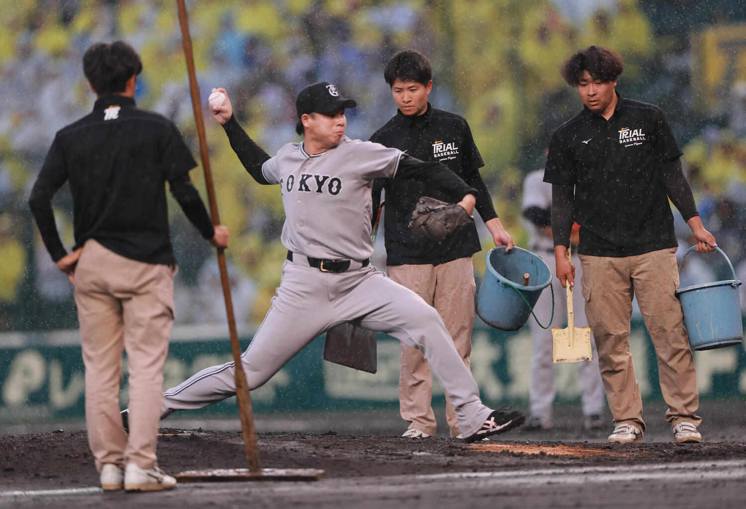 【阪神】真鍋勝已球審が配慮 中断や整備を見越して才木浩人のキャッチボールやめさせる(日刊スポーツ)