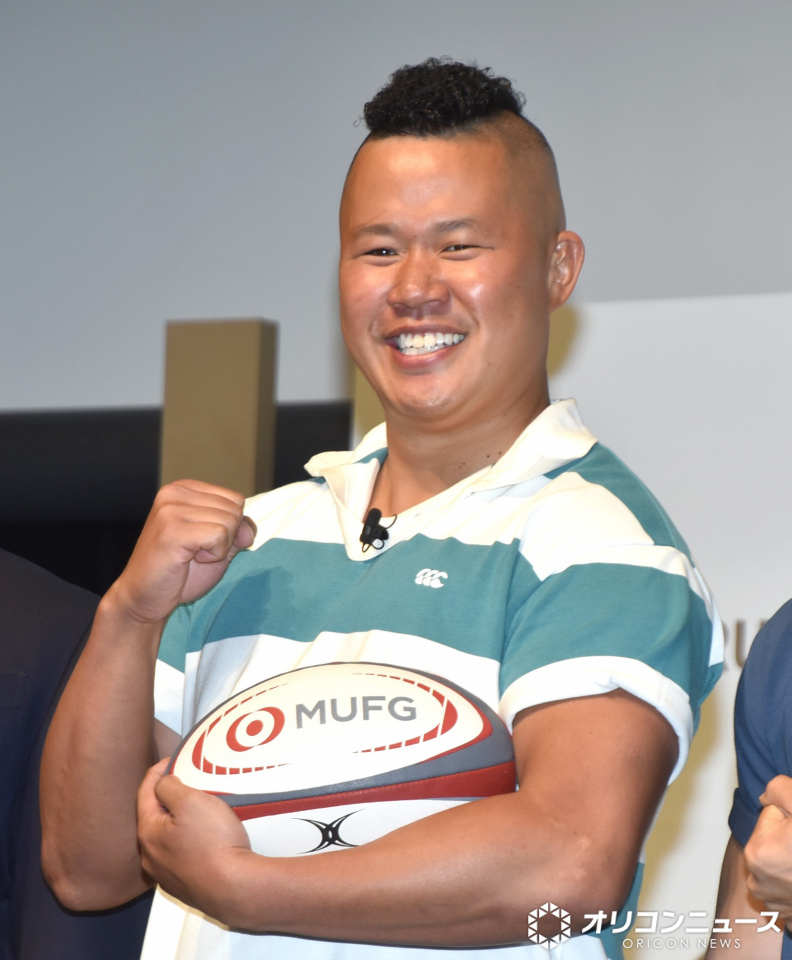 ラグビー芸人・しんや、第1子誕生を報告「家族ワンチームで頑張っていきます」 25年12月に結婚発表(オリコン)