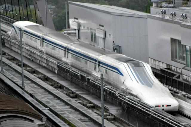 リニア新幹線、静岡県部会がJR案を了承　県内工区は年内着工公算大（朝日新聞）