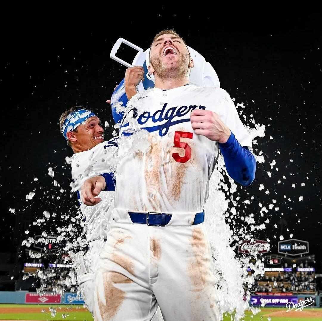 ドジャースがサヨナラ勝ち！フリーマンが劇的サヨナラ弾！佐々木朗希の７回無失点好投が劇勝呼ぶ　自己最多１０Ｋ＆メジャー最速も更新（デイリースポーツ）