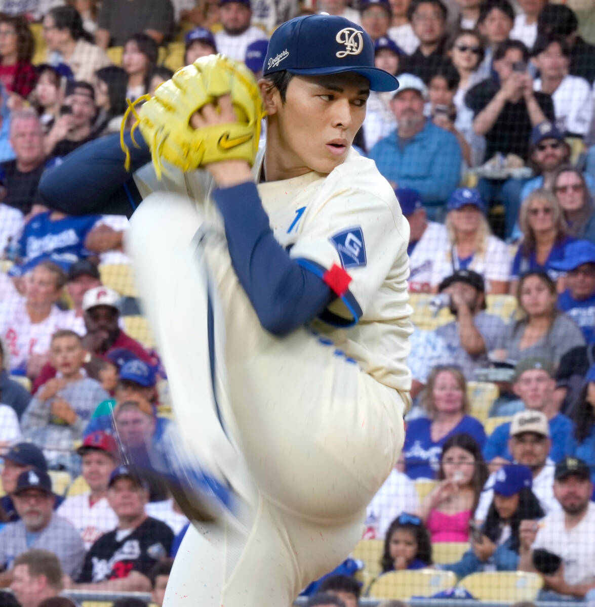 佐々木朗希 6回途中1失点降板、本拠地が総立ち&盛大な拍手 自己最長3連勝&今季4勝目の権利を持って降板も8回スコットが逆転被弾で消滅(スポーツ報知)