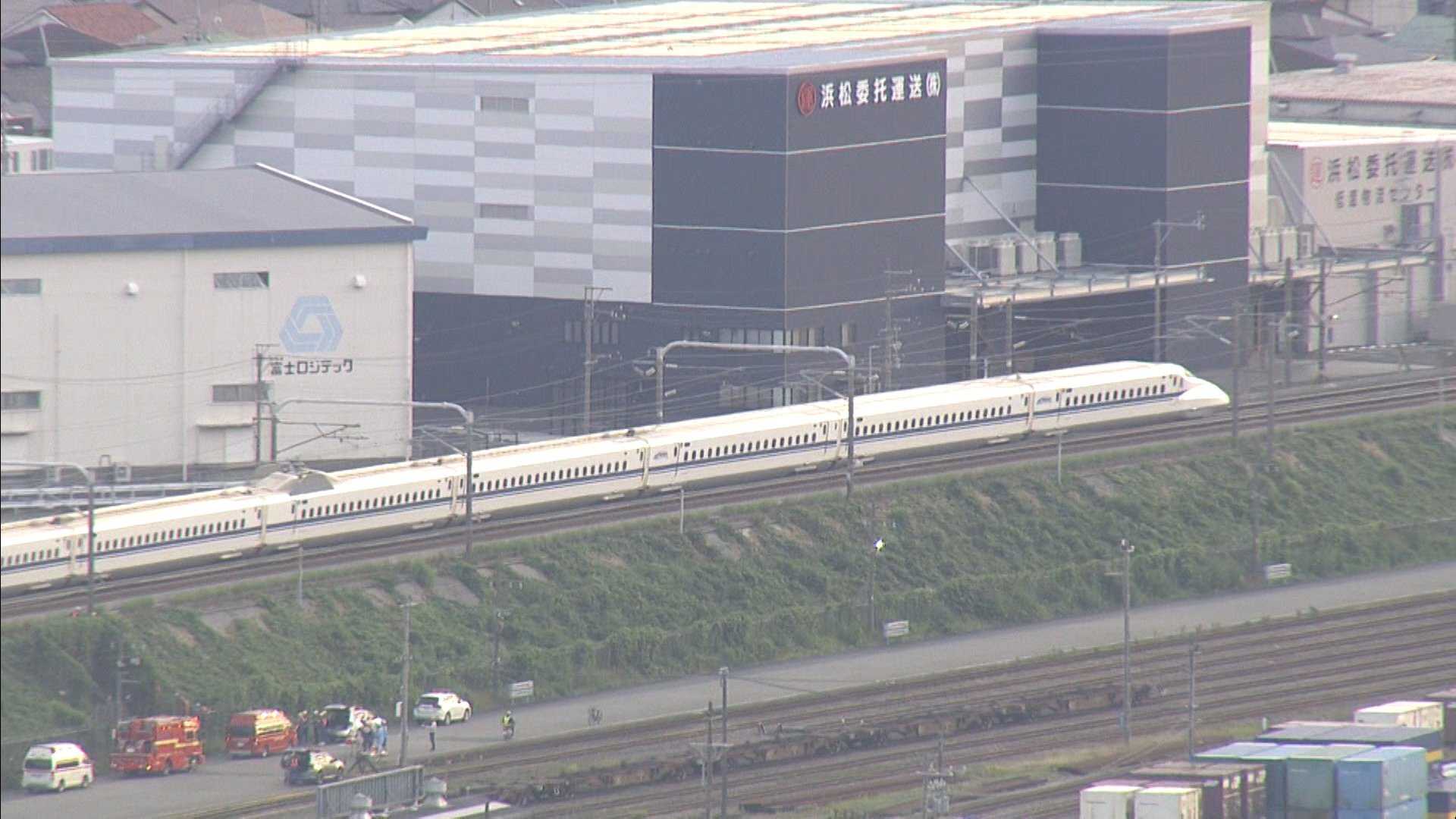 東海道新幹線「のぞみ49号」が人と接触 線路上で立ち往生 全線で運転見合わせ 再開見通し立たず(FNNプライムオンライン(フジテレビ系))