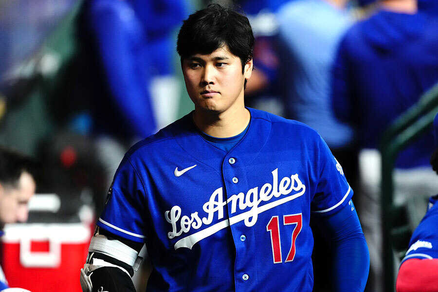 大谷翔平がスタメン外れる 前日に「左膝の炎症」で途中交代…指揮官は軽傷と説明も(Full-Count)
