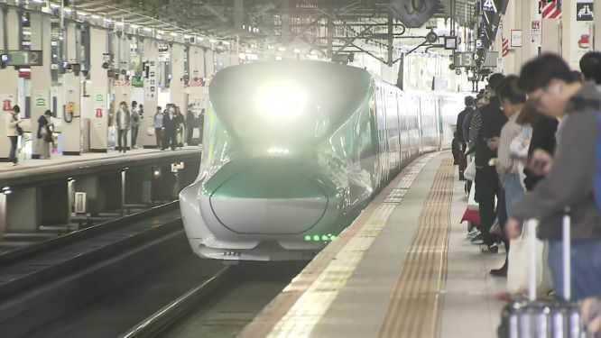 東北新幹線などの遅れ　停電の原因はカラスの感電か　最大３１分の遅れで約１０５０人に影響（仙台放送）