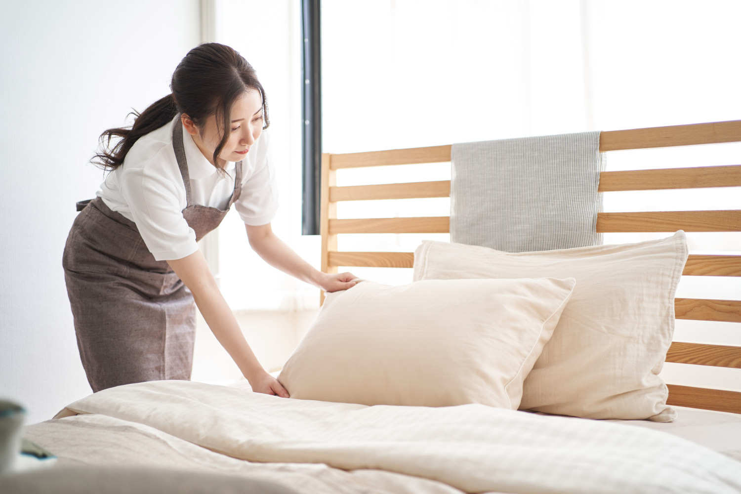 なぜ起こる?観光産業の人手不足…問題の本質は「人がいない」からではない!このままでは需要があるのに対応できない、経営者が決断すべきこととは?(Wedge(ウェッジ))